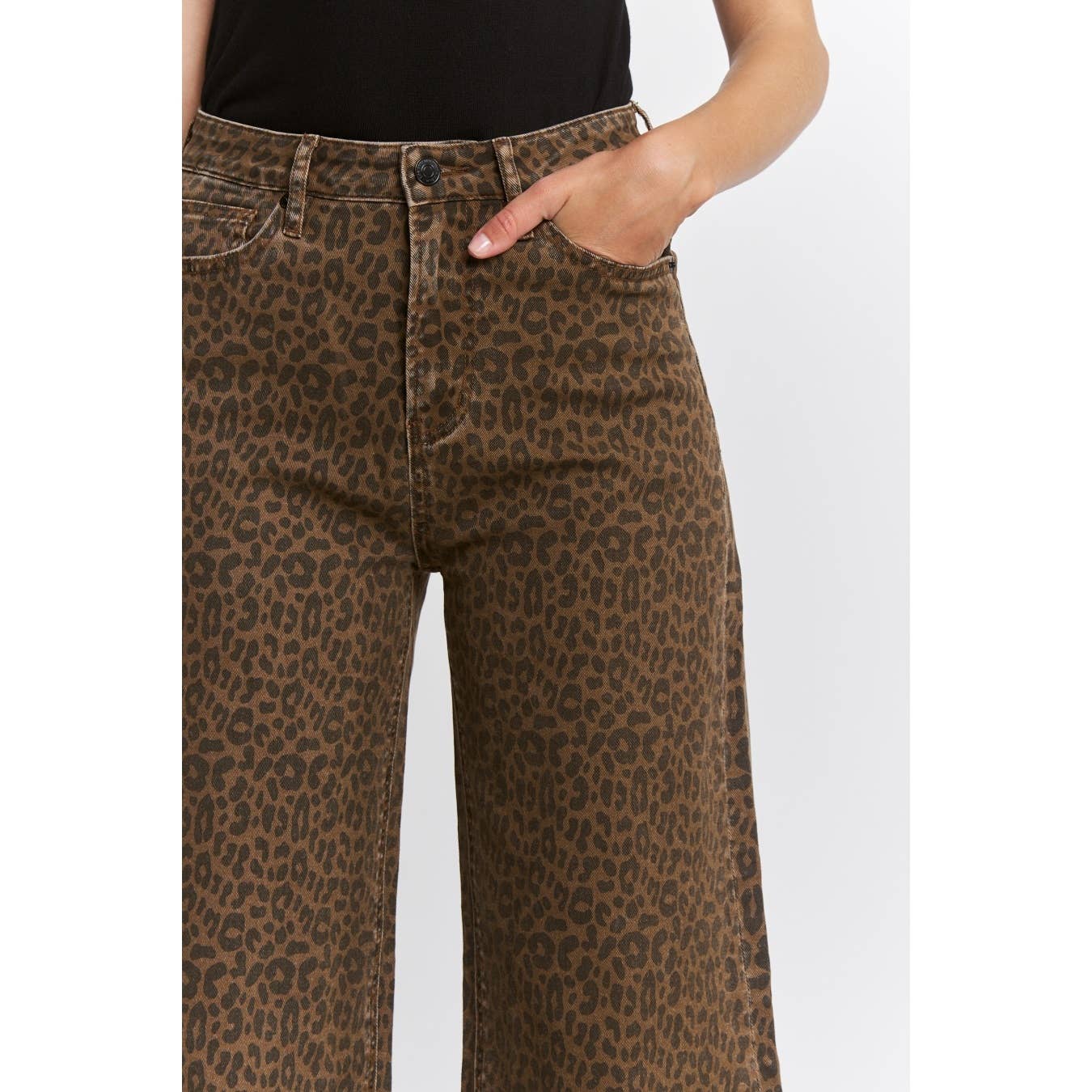 Leopard HR Jean