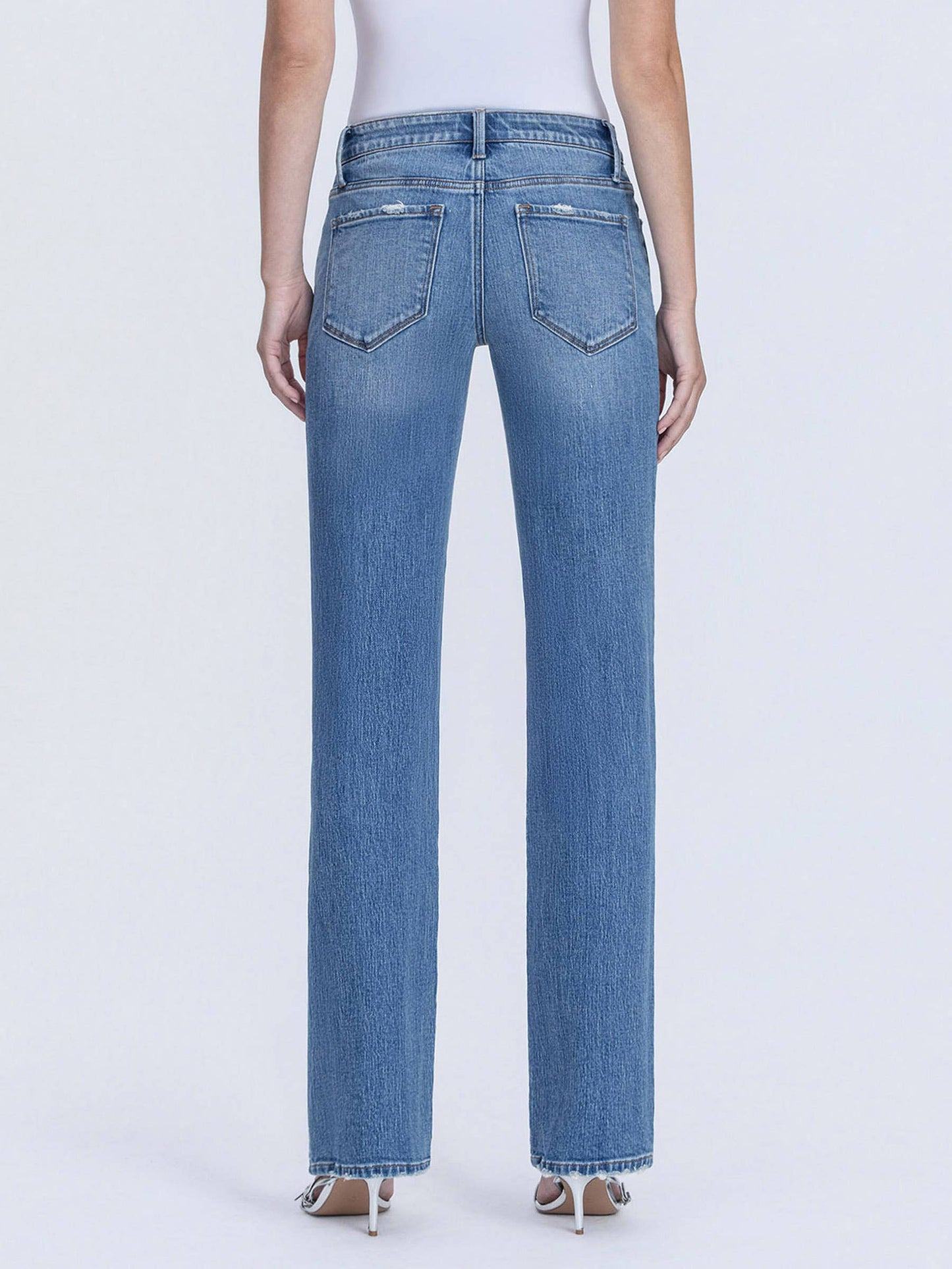 Mid Rise Straight Jean