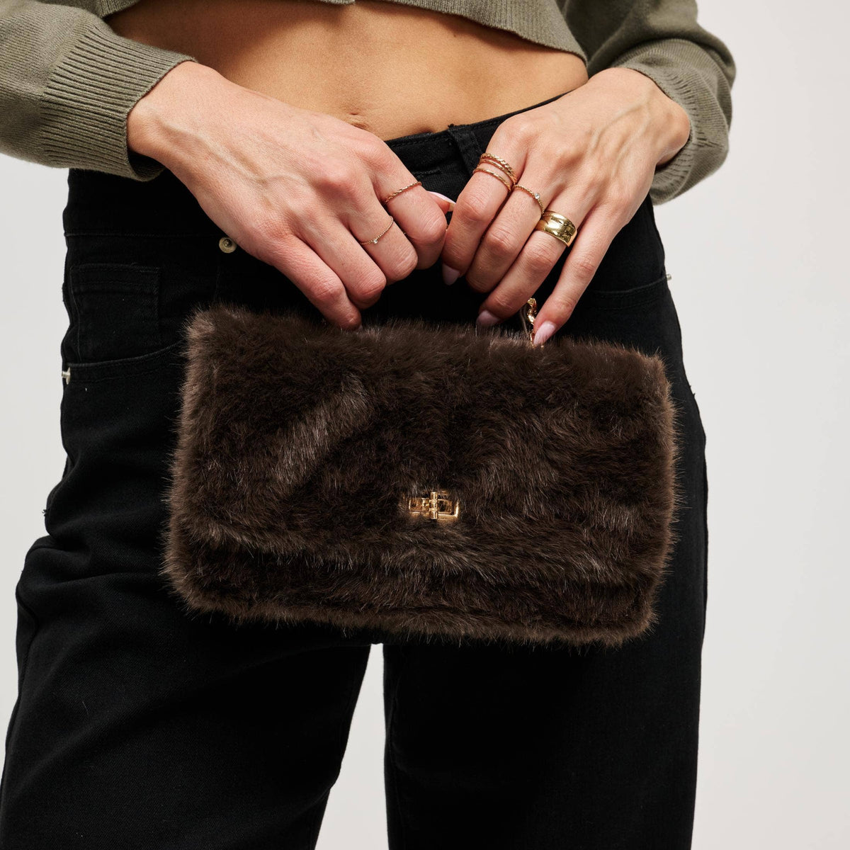 Luo Crossbody
