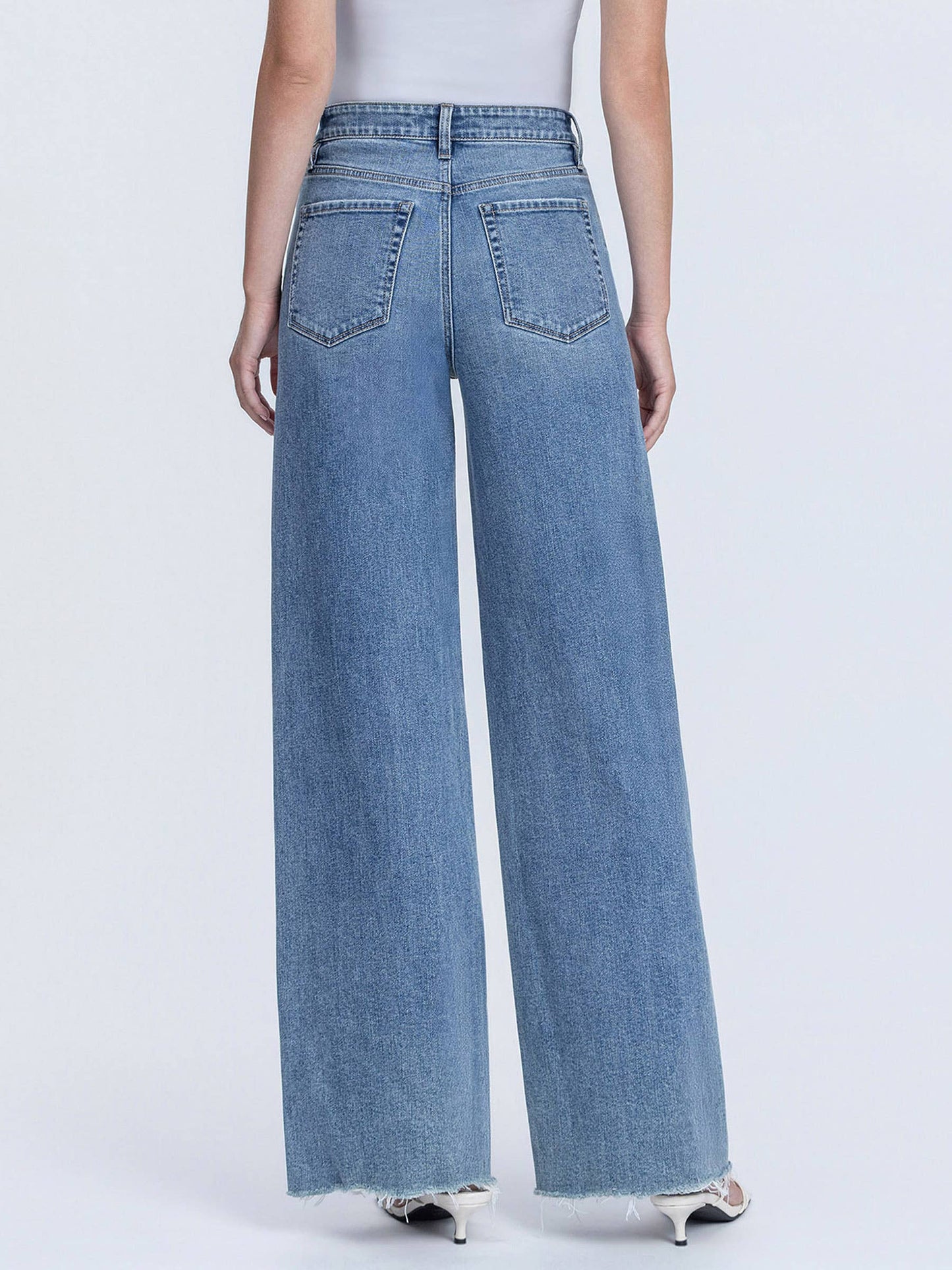 HR Medium Raw Hem Jean