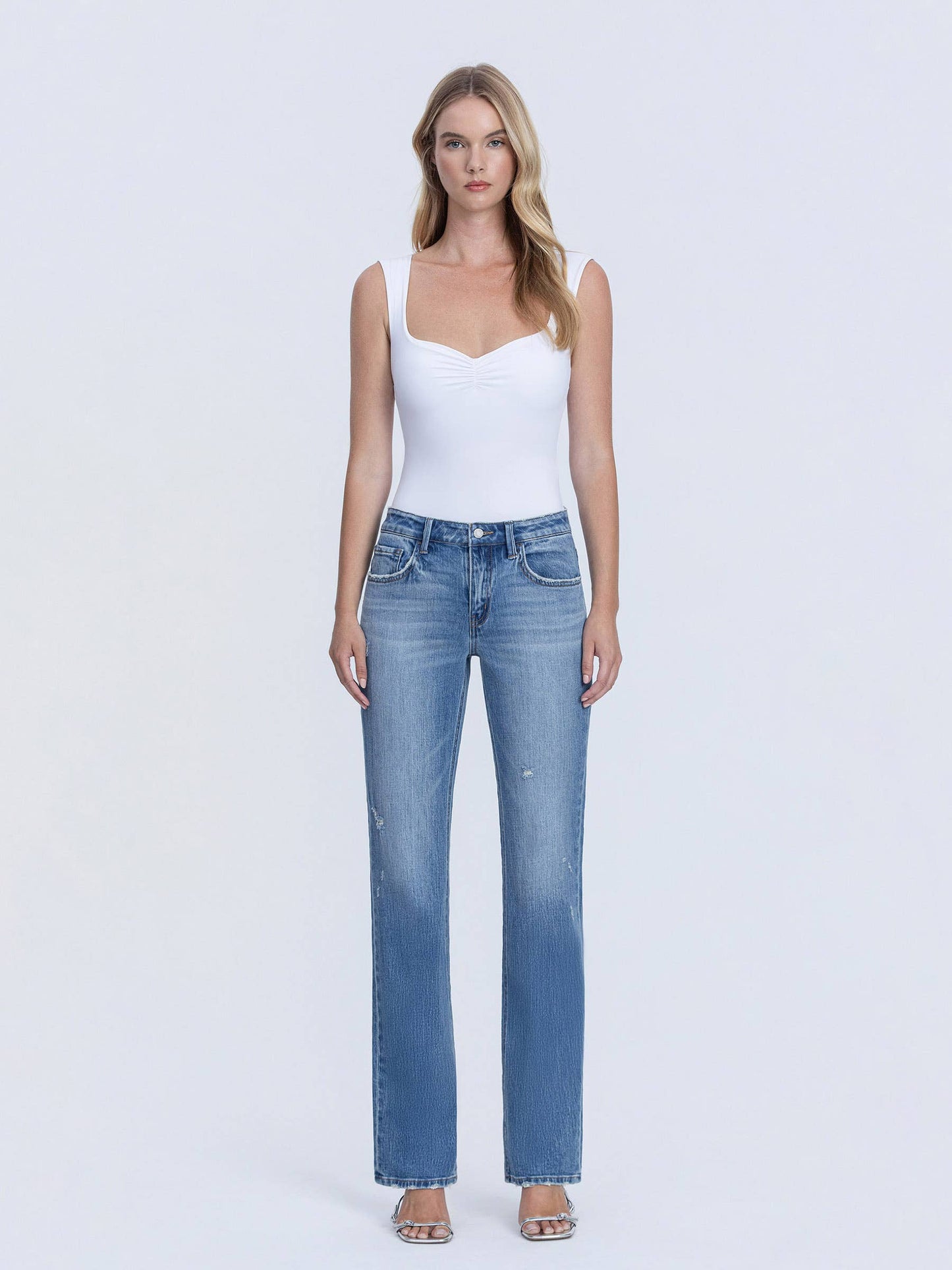 Mid Rise Straight Jean