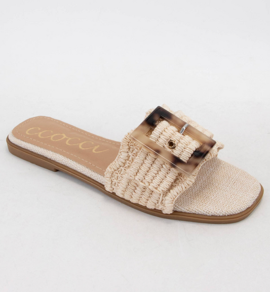 Leslie Sandal