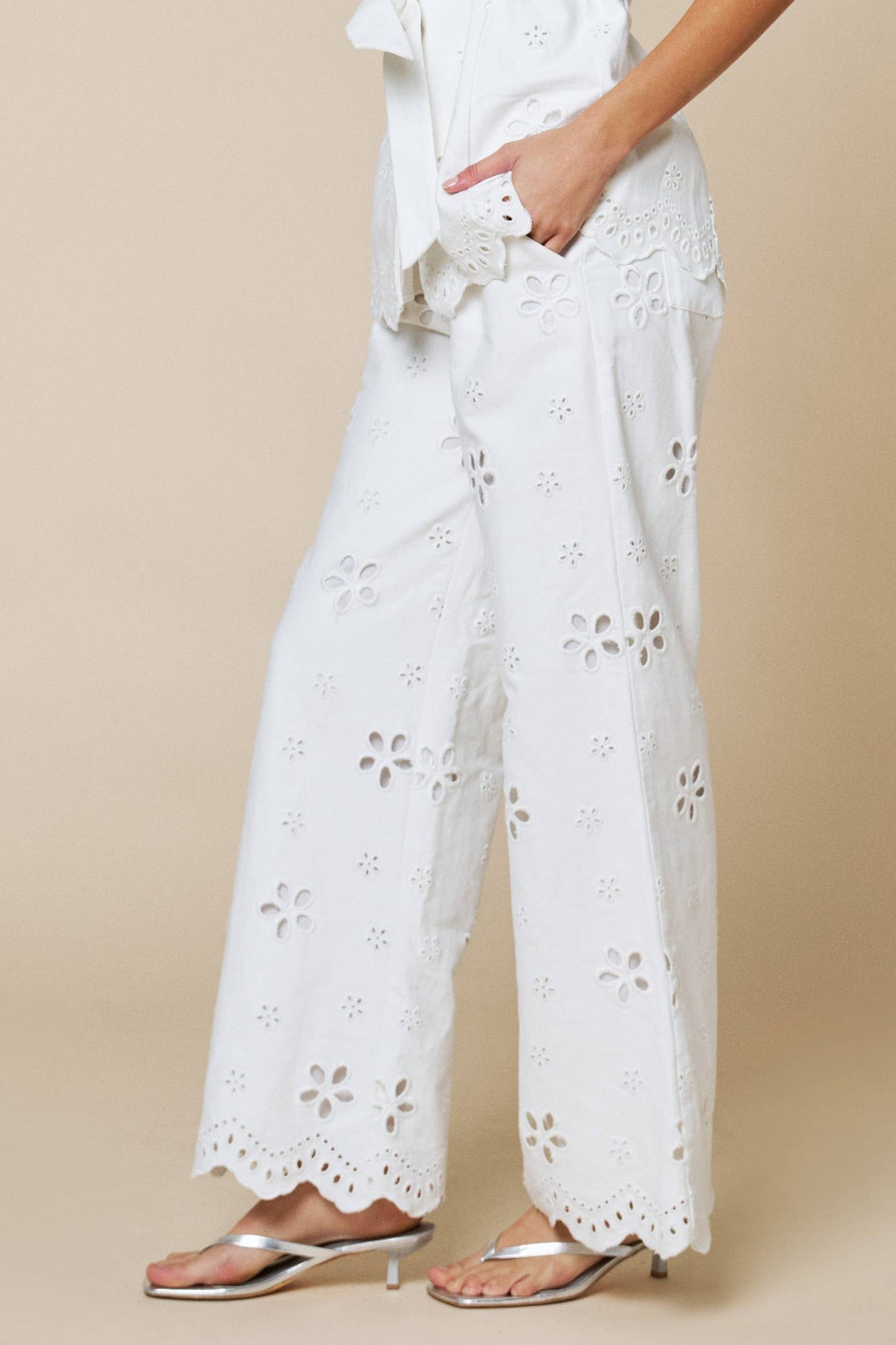 Embroidery Scalloped Hem Pants