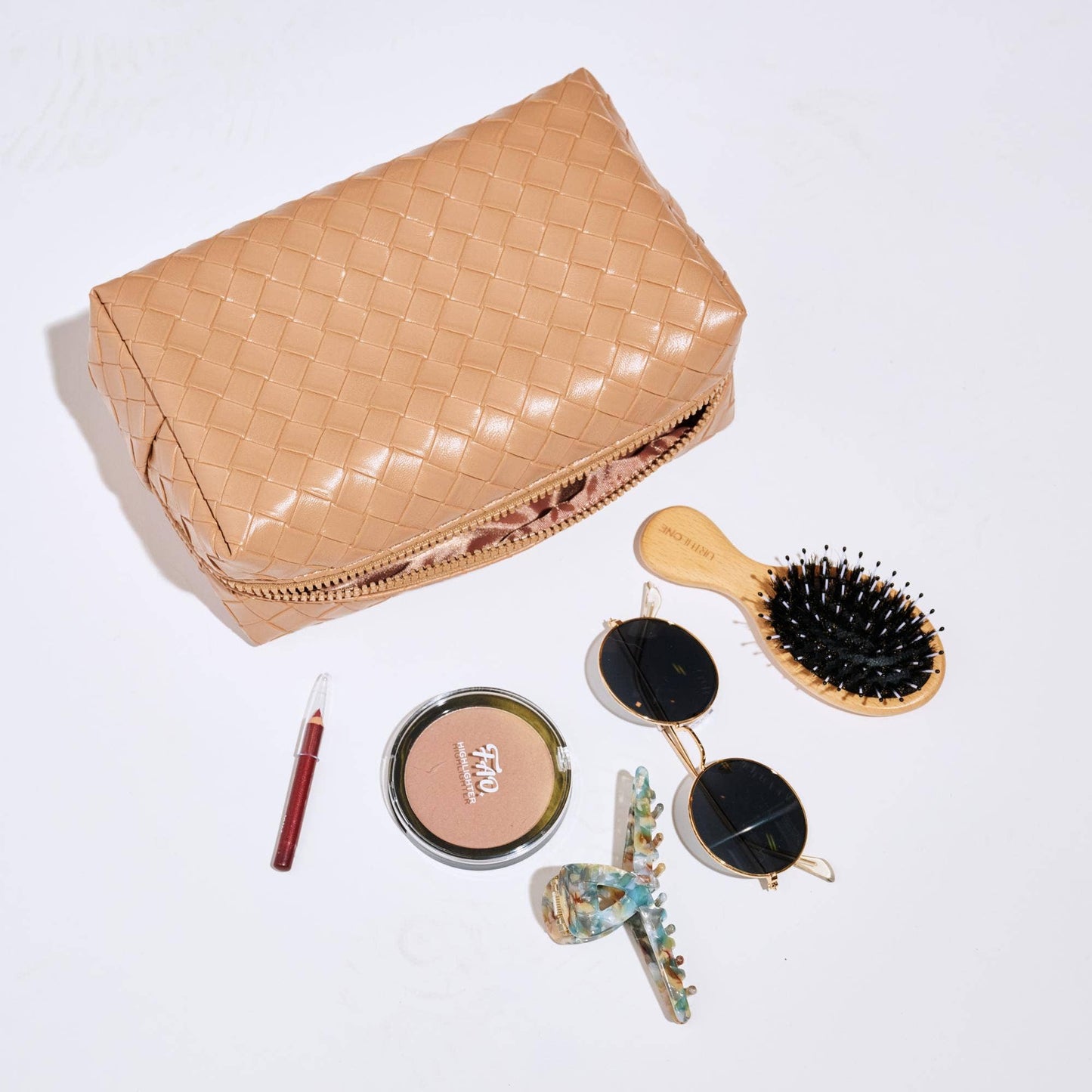 Wander Cosmetic Pouch