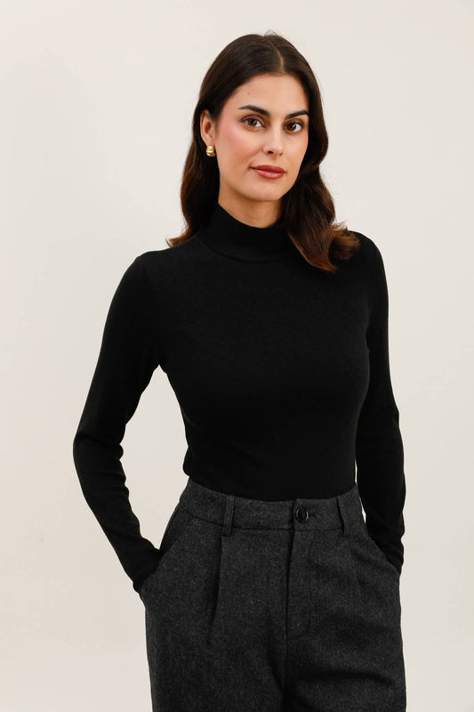 Eve Turtleneck