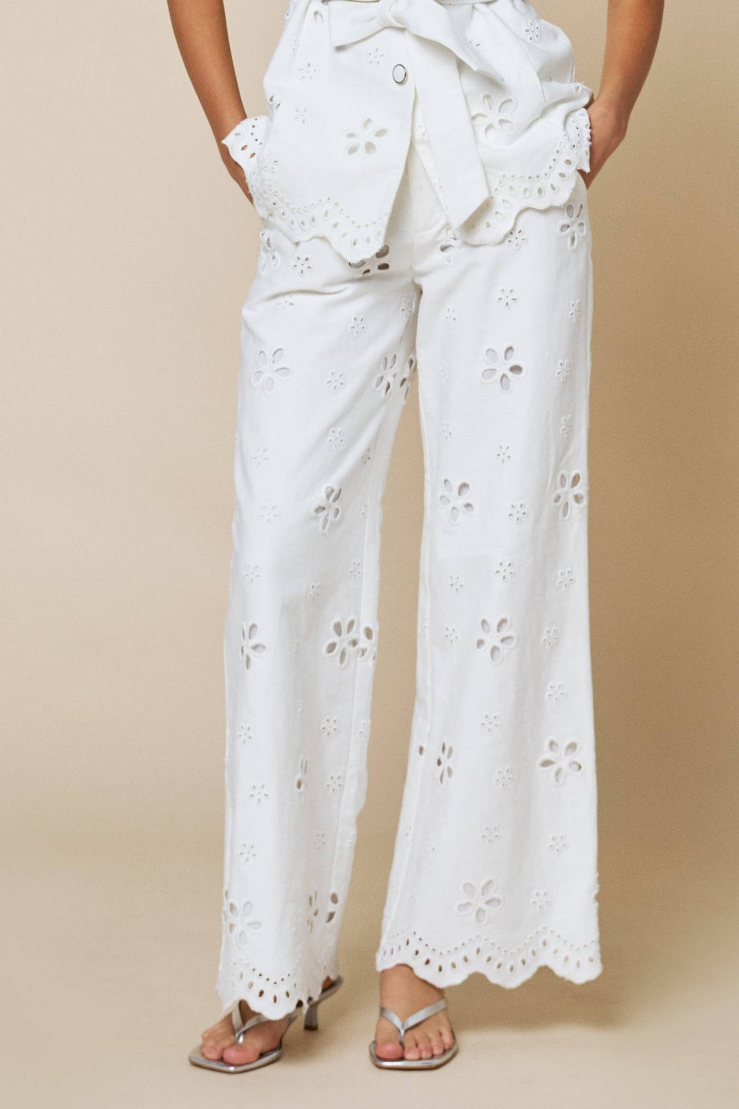 Embroidery Scalloped Hem Pants